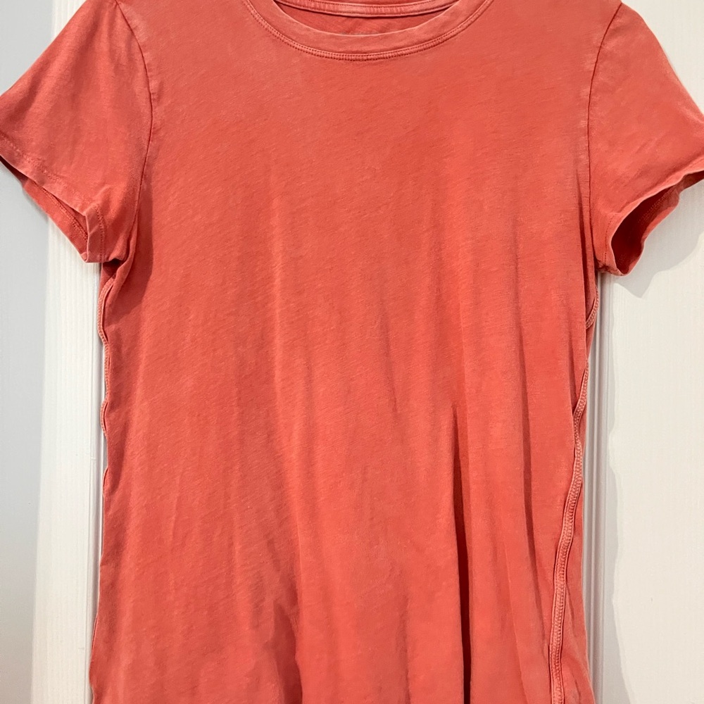 Athleta Coral Short Sleeve Tee